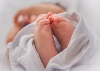 Phụ nữ sinh đủ 2 con trước 35 tuổi được hỗ trợ 5 triệu đồng